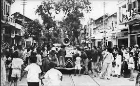 hai-phong-trong-mua-thu-cach-mang2.jpg